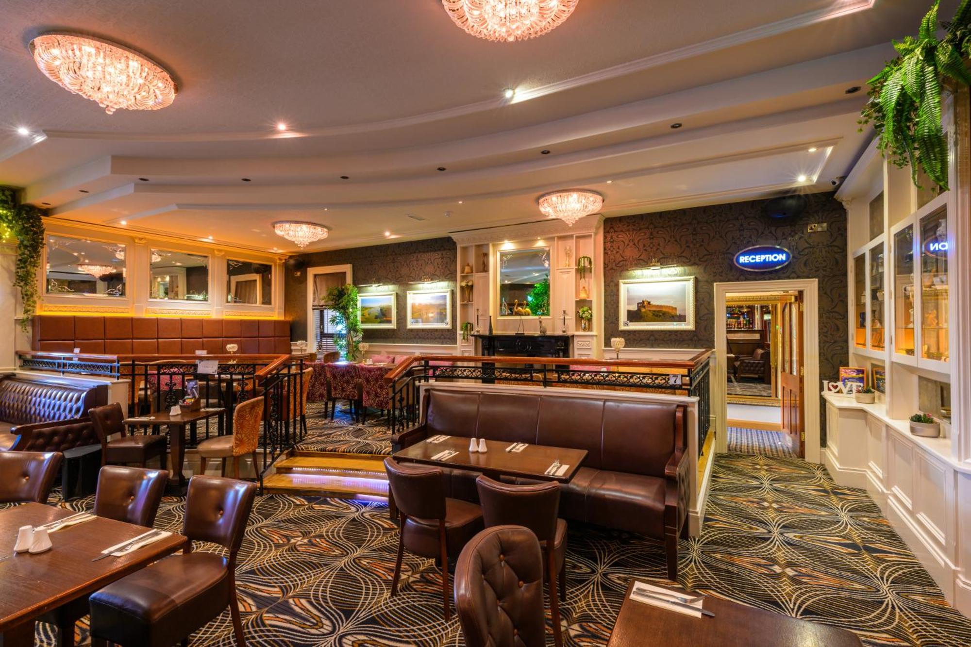 Flagstaff Lodge Ньюри Экстерьер фото