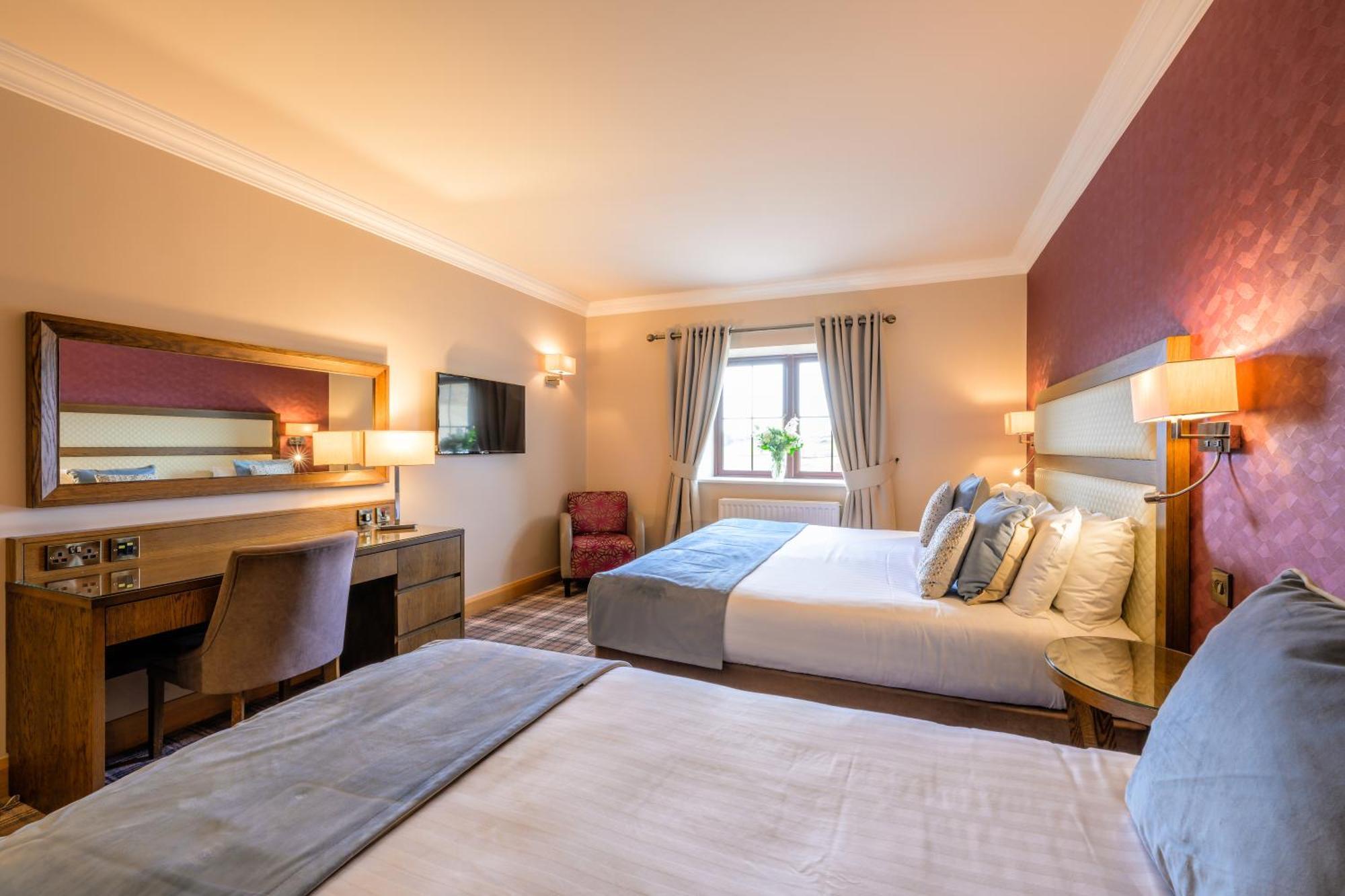 Flagstaff Lodge Ньюри Экстерьер фото