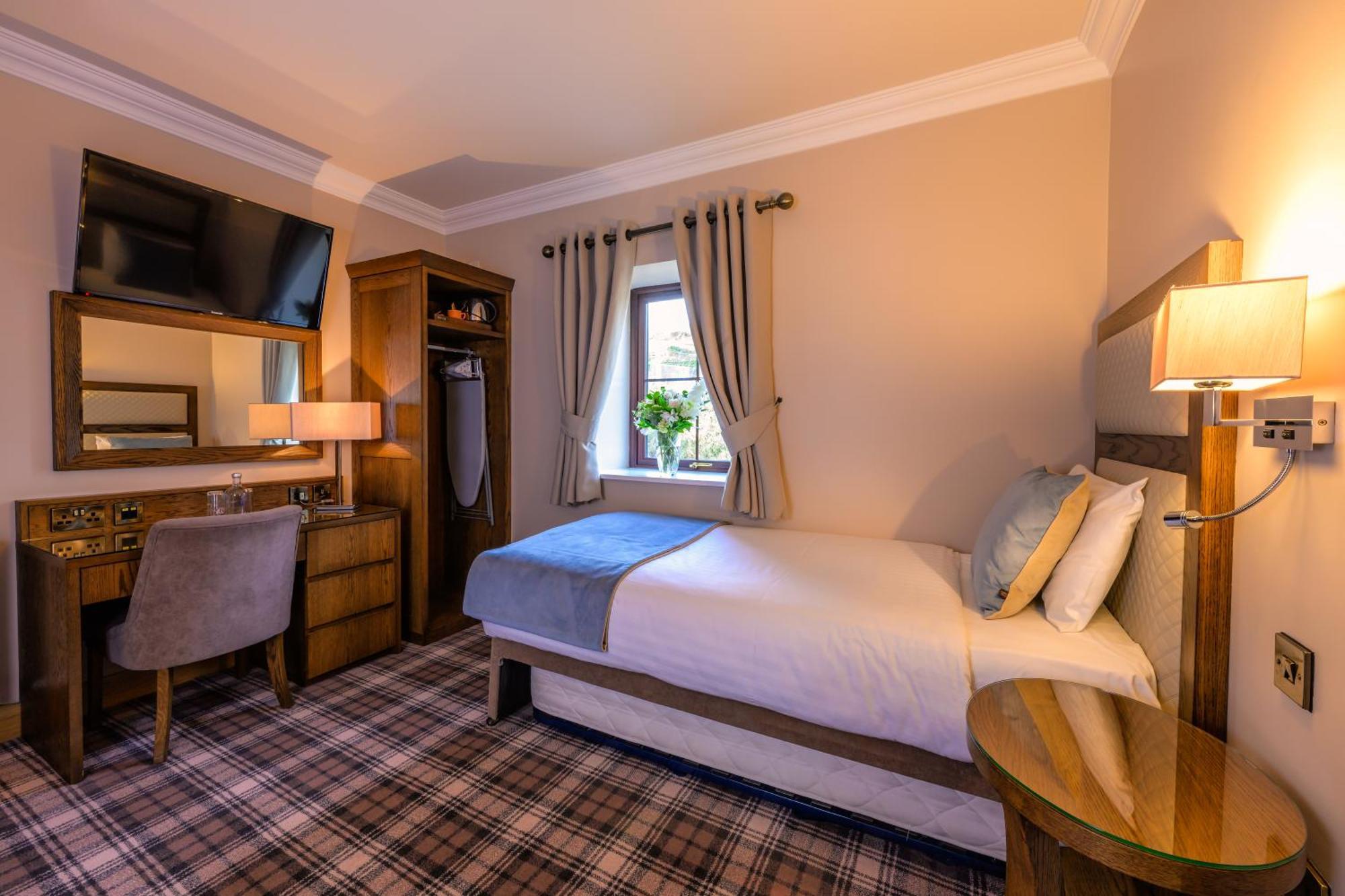 Flagstaff Lodge Ньюри Экстерьер фото