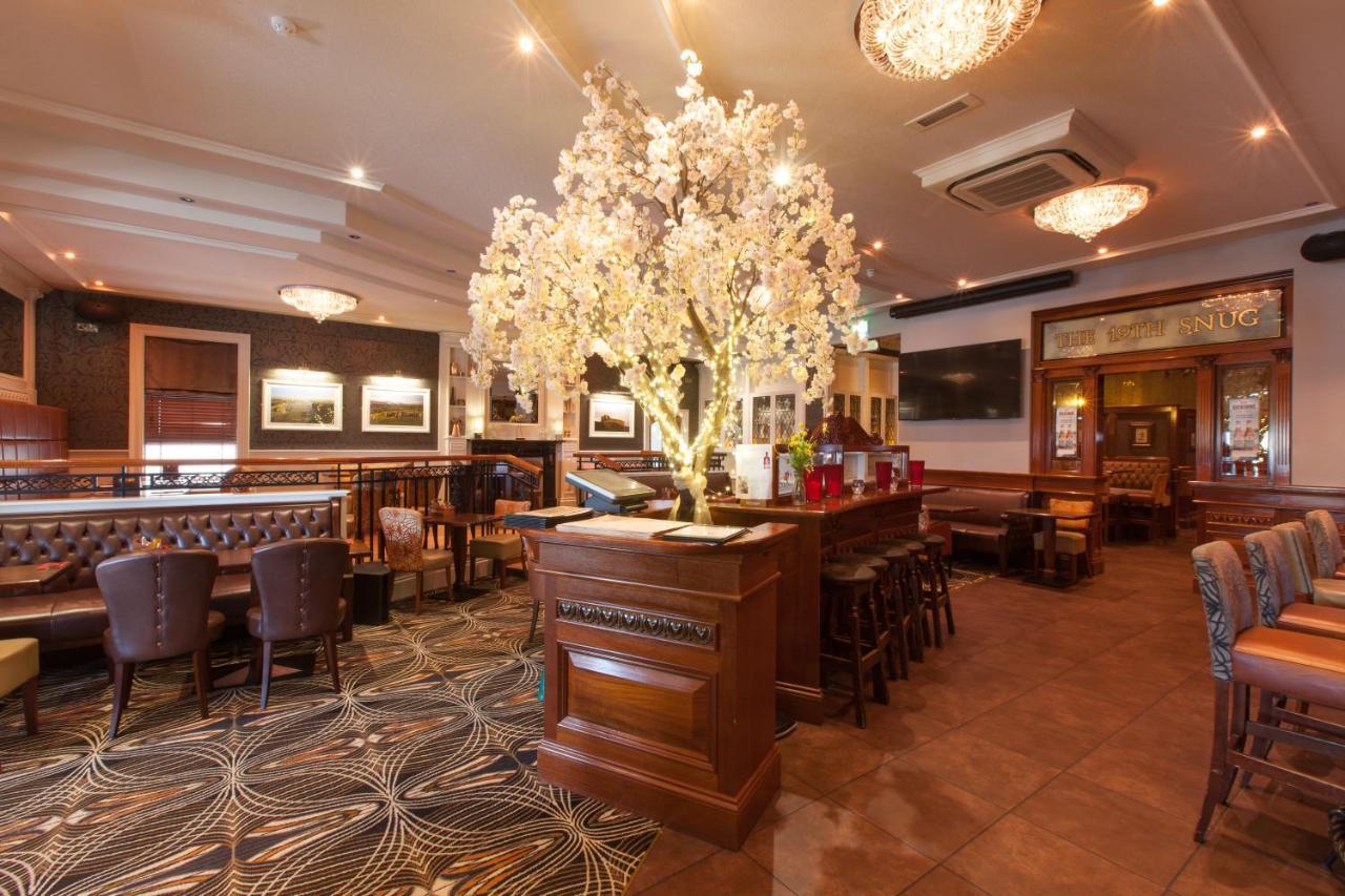 Flagstaff Lodge Ньюри Экстерьер фото