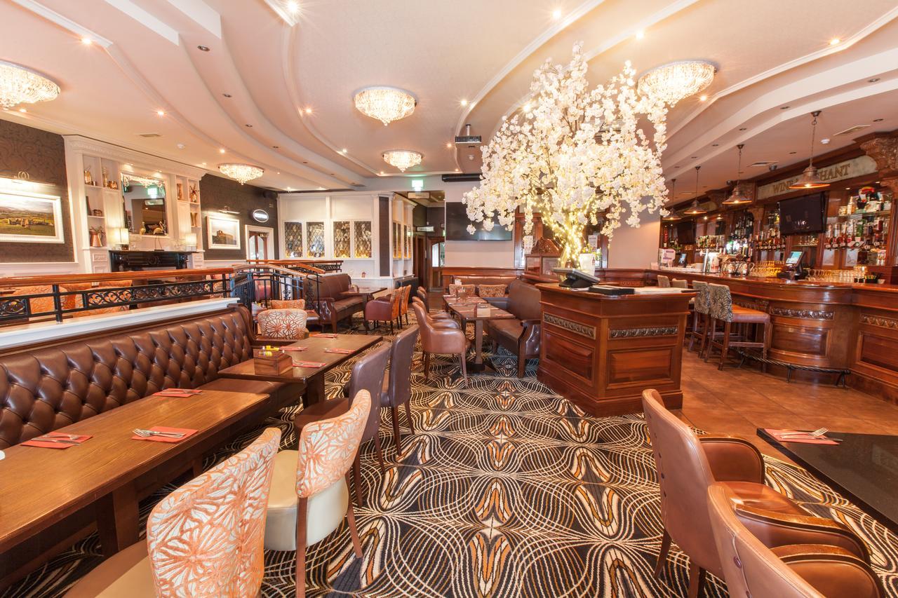 Flagstaff Lodge Ньюри Экстерьер фото